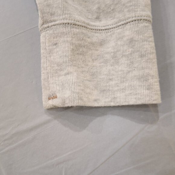 Banana Republic | Double Knit Crew Neck T-Shirt | Light Gray | Size Large - Picture 7 of 10